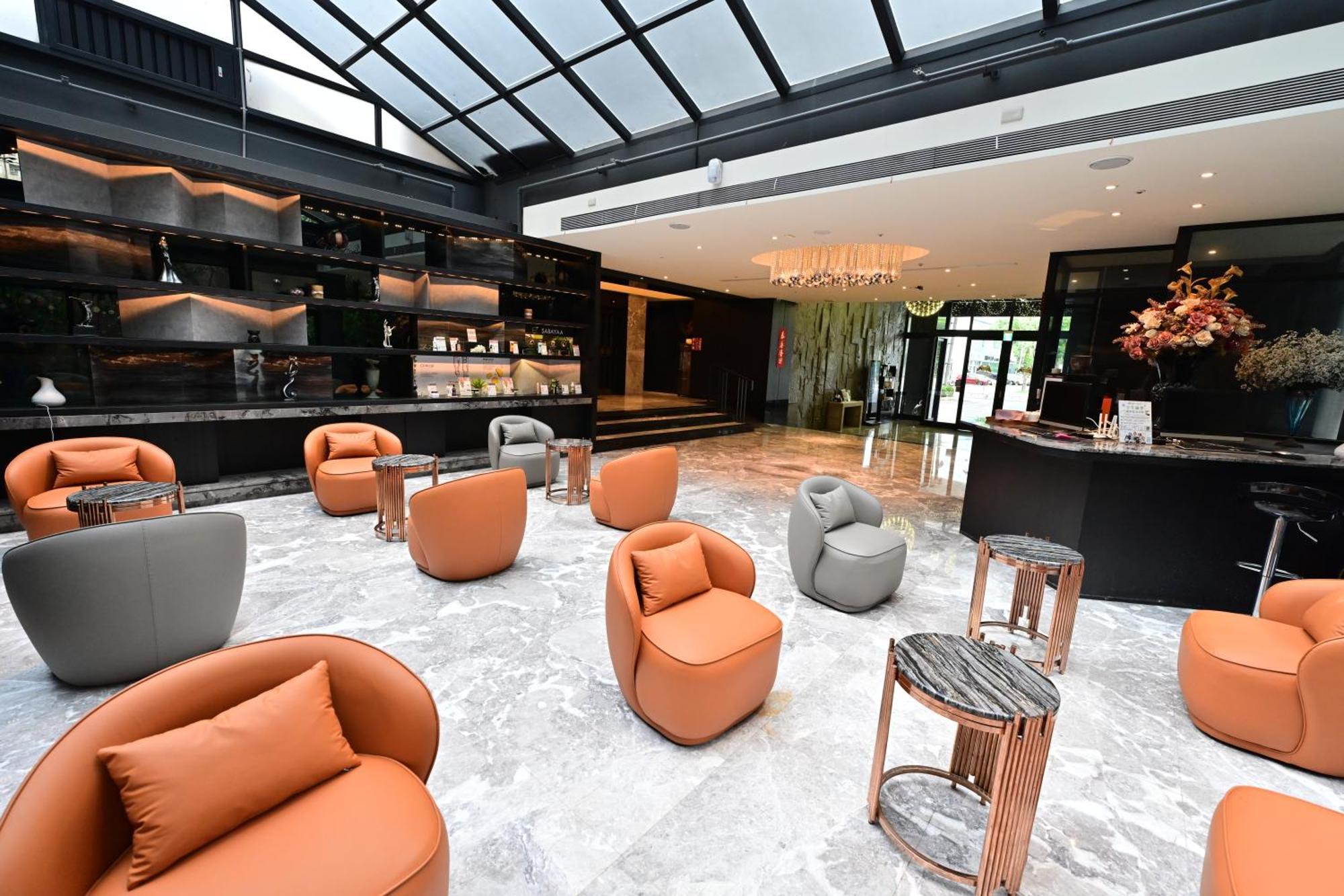 Sun Hao Hotel Тайчжун Экстерьер фото